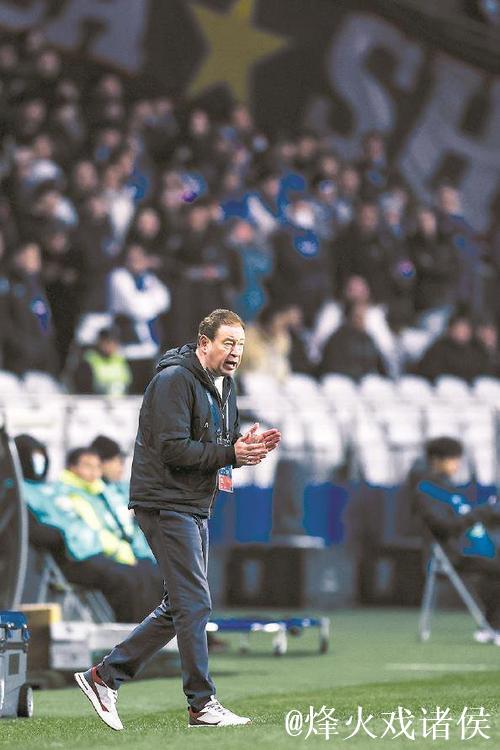 拿下“典型德比” 斯卢茨基直言上海申花赢在……