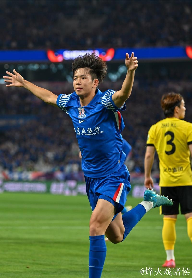 王钰栋领跑中超射手榜!国足首发呼之欲出? 王钰栋领跑中超射手榜!国足首发呼之欲出?